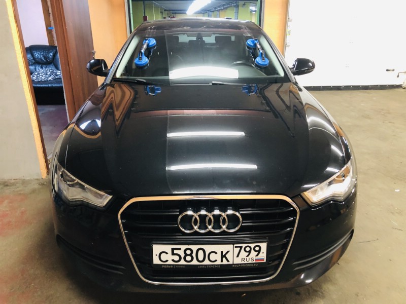 Замена лобового ветрового стекла Audi A6 C7