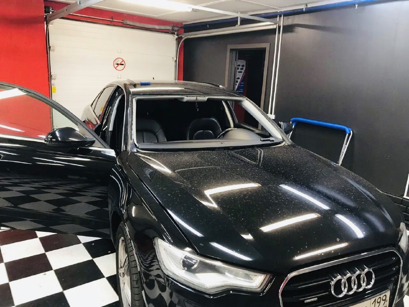 Замена лобового ветрового стекла Audi А6 С7