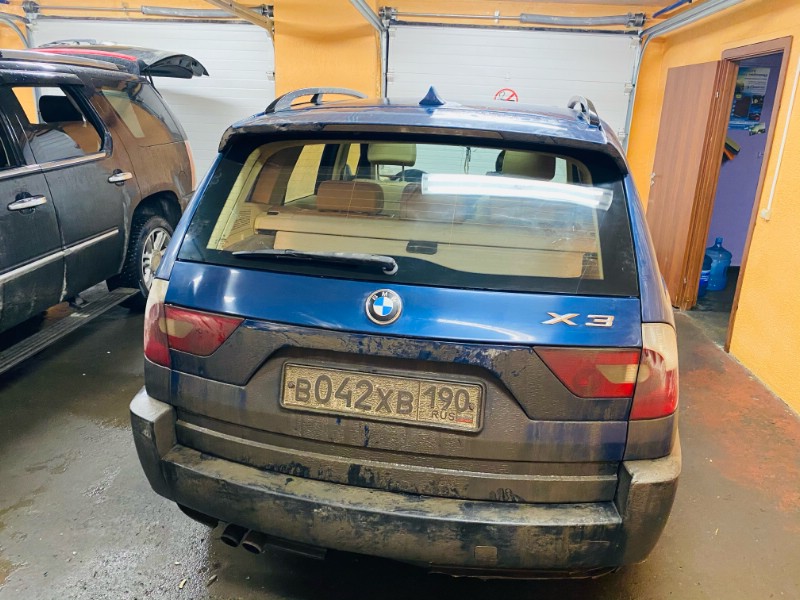 Замена заднего ветрового стекла BMW X3 I (E83)