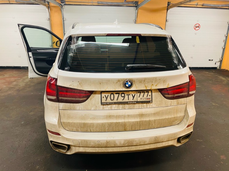 Замена заднего ветрового стекла BMW X5 (f15)