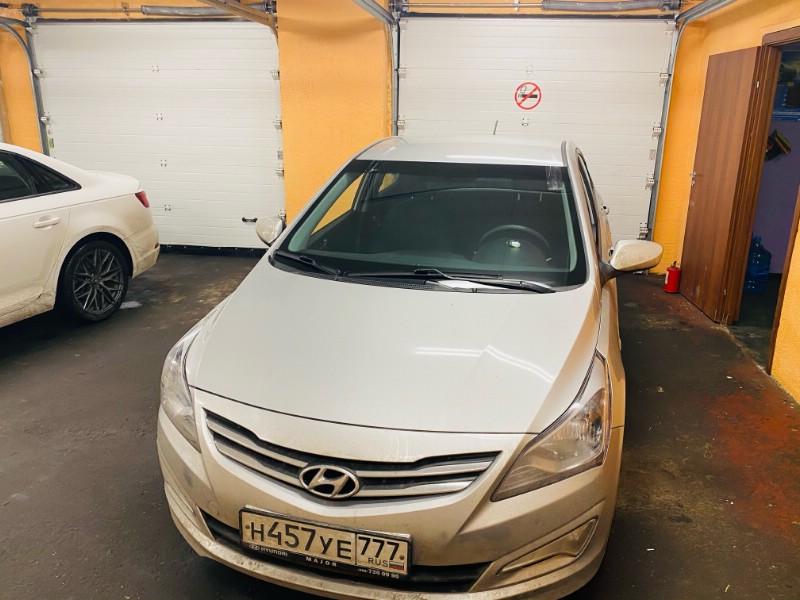 Замена лобового стекла Hyundai Solaris