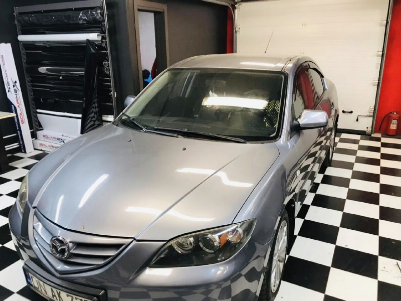 Замена лобового ветрового стекла Mazda 3BK