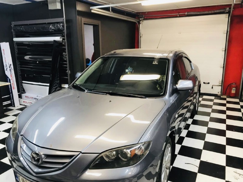 Замена лобового ветрового стекла Mazda 3BK