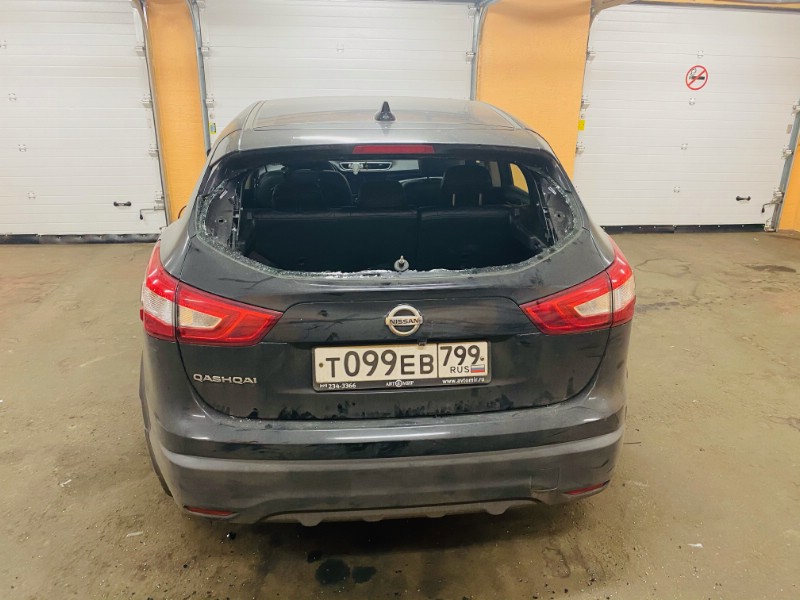 Замена заднего ветрового стекла Nissan Qashqai 2