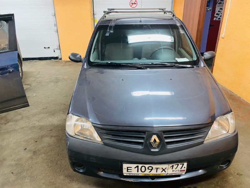 Замена лобового ветрового стекла Renault Logan