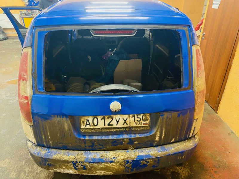 Замена лобового ветрового стекла Skoda Roomster