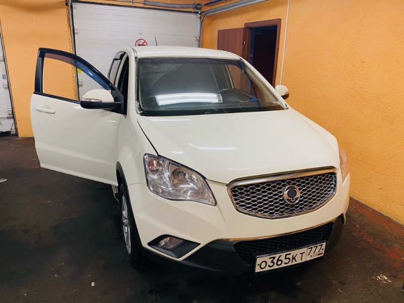 Замена лобового стекла SsangYong Actyon II