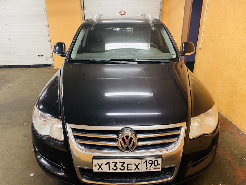 Замена лобового ветрового стекла Volkswagen Touareg I