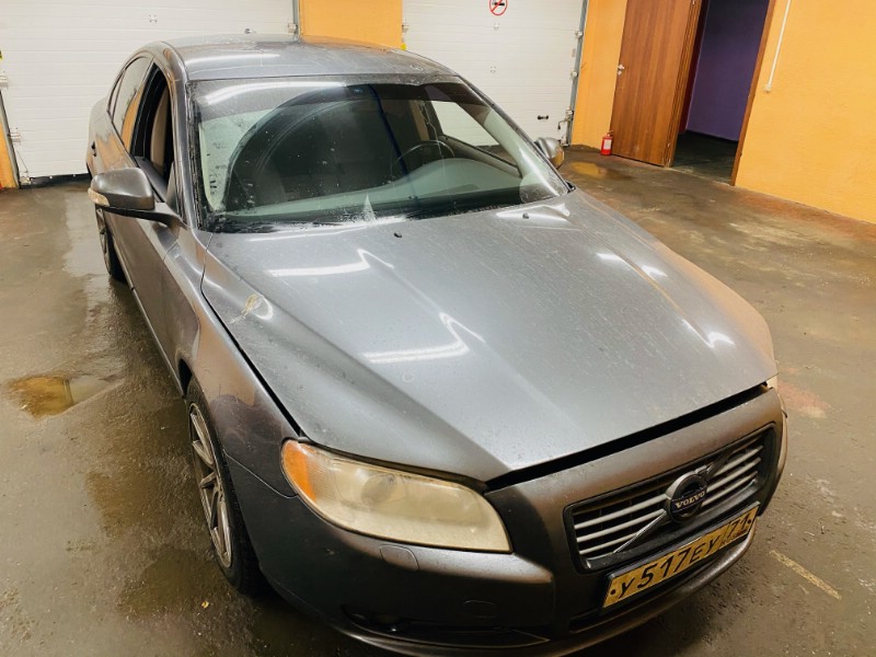 Замена лобового ветрового стекла Volvo S80