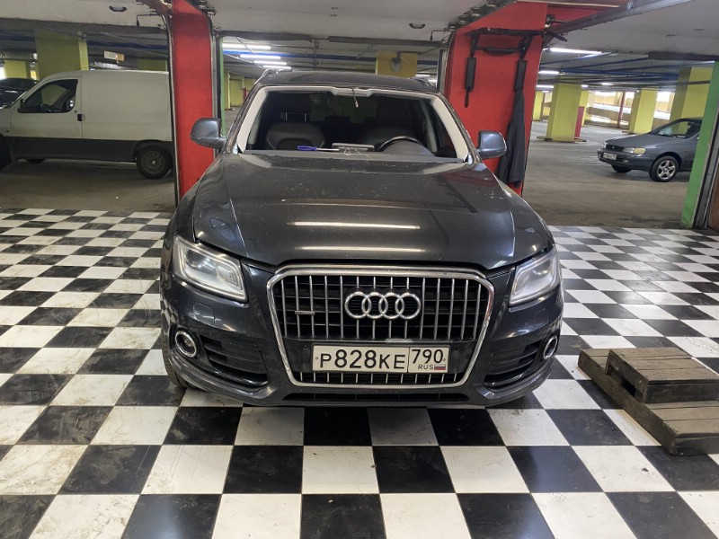 Замена лобового стекла Audi Q5