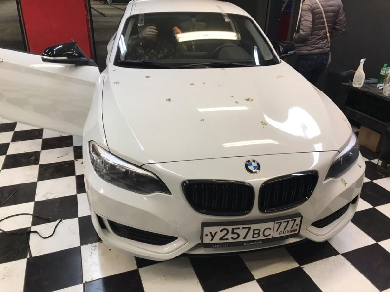 Замена лобового стекла BMW 1-Series