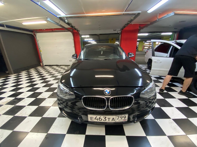 Замена лобового стекла BMW Series-1