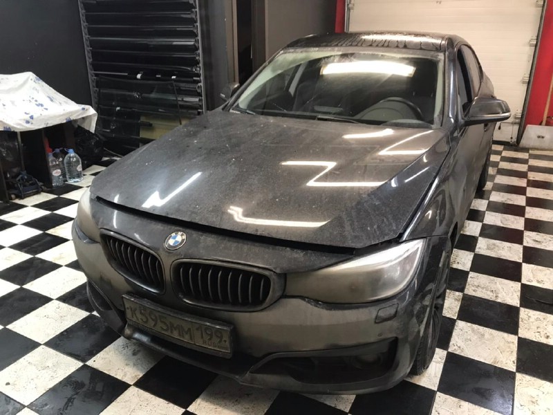 Замена лобового стекла BMW 5-Series