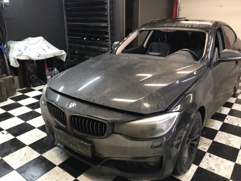 Замена лобового стекла BMW 5-Series