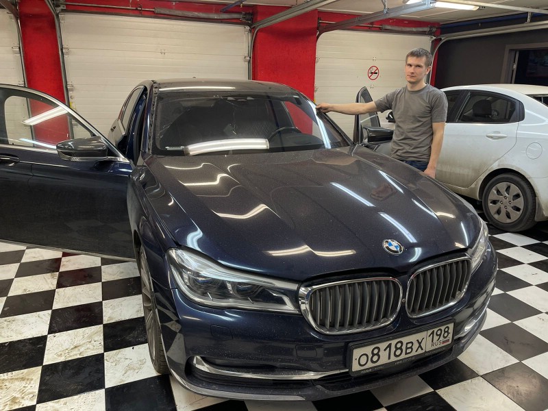 Замена лобового стекла BMW 7-Series
