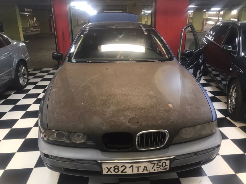 Замена лобового стекла BMW e39