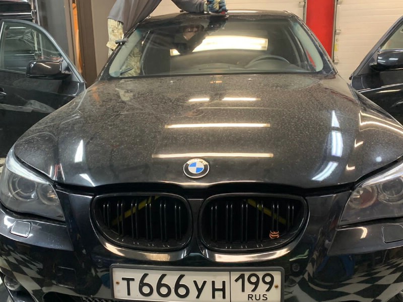 Замена лобового стекла BMW E60
