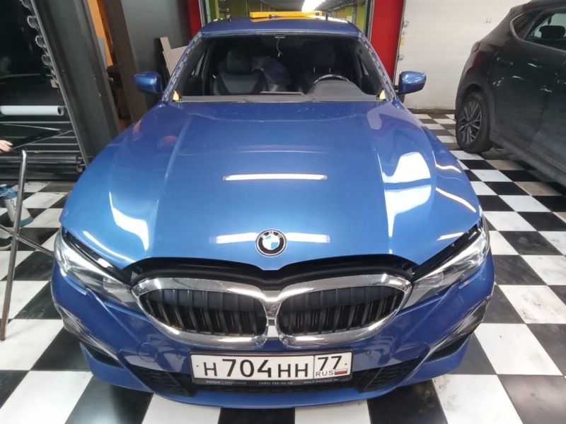 Замена лобового стекла BMW F30