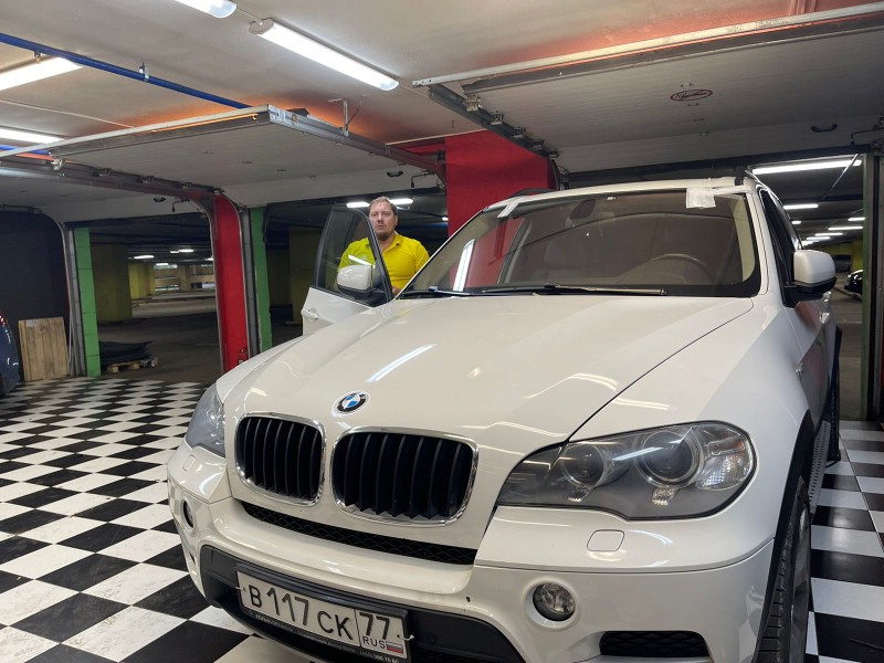 Замена лобового стекла BMW X6