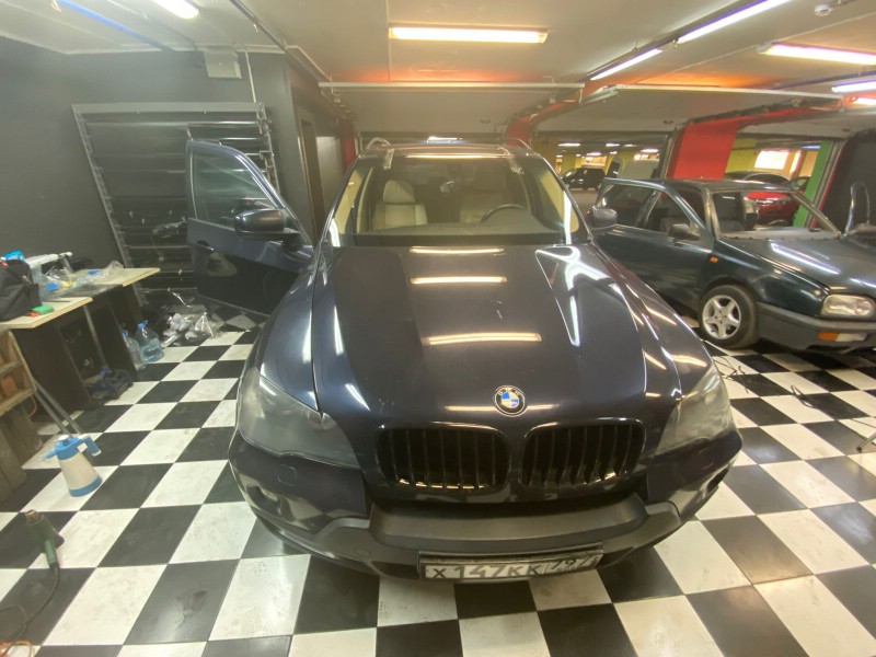 Замена лобового стекла BMW X6