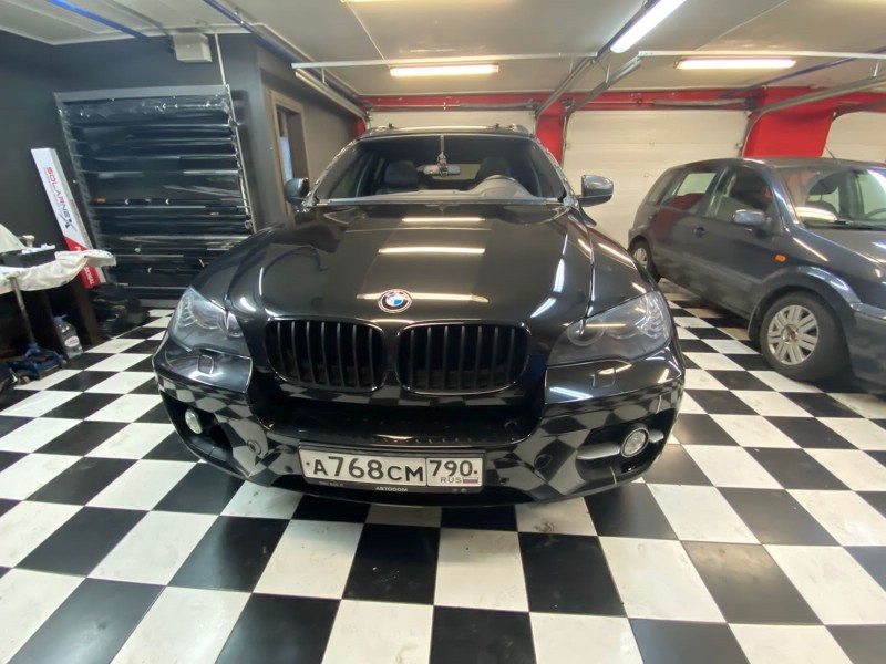 Замена лобового стекла BMW X6