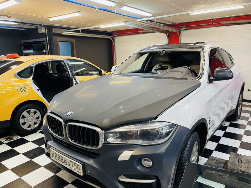 Замена лобового стекла BMW X6 F16