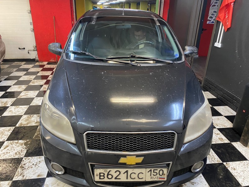 Замена лобового стекла Chevrolet Aveo