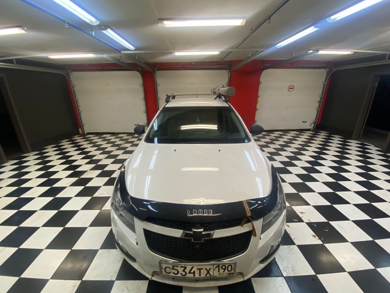 Замена лобового стекла Chevrolet Cruze