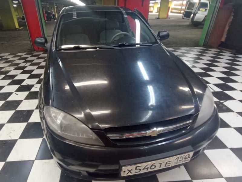 Замена лобового стекла Chevrolet Laccetti