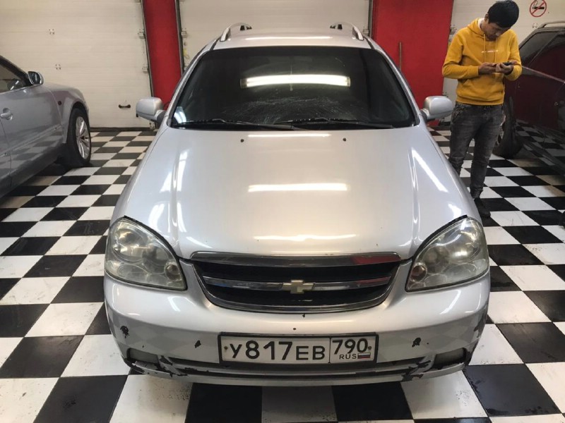 Замена лобового стекла Chevrolet Laccetti