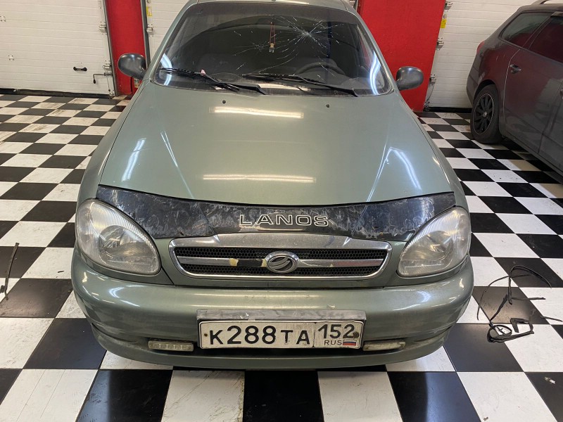 Замена лобового стекла Chevrolet Lanos