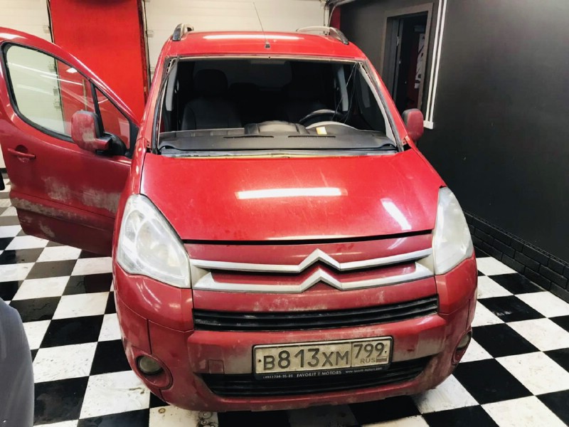 Замена лобового стекла Citroen Berlingo