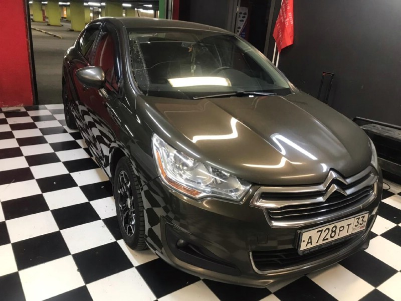 Замена лобового стекла Citroen C4