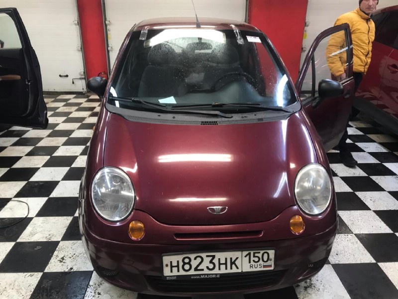 Замена заднего стекла Daewoo Matiz