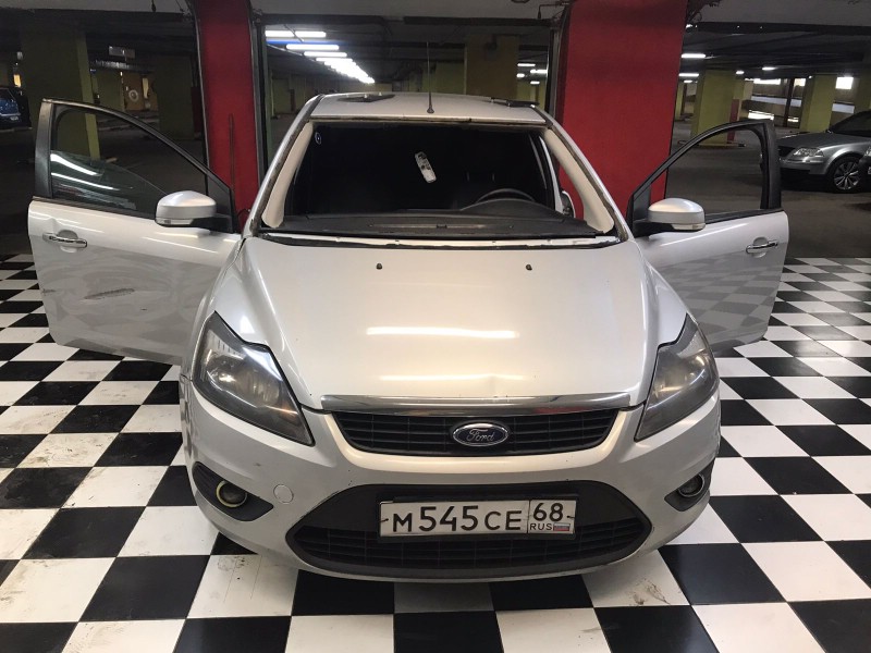 Замена лобового стекла Ford Focus 2