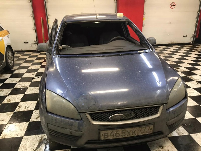 Замена лобового стекла Ford Focus 2