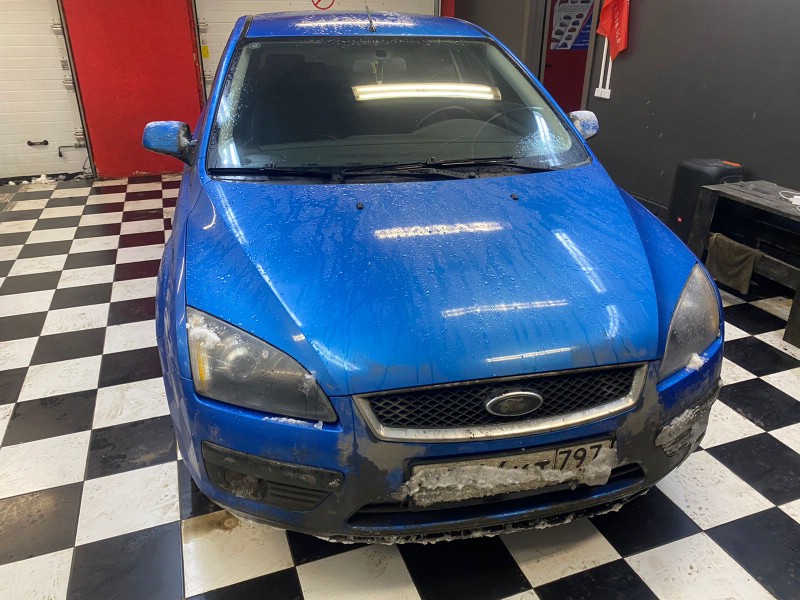 Замена лобового стекла Ford Focus 2