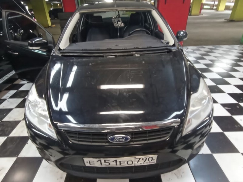 Замена лобового стекла Ford Focus 2