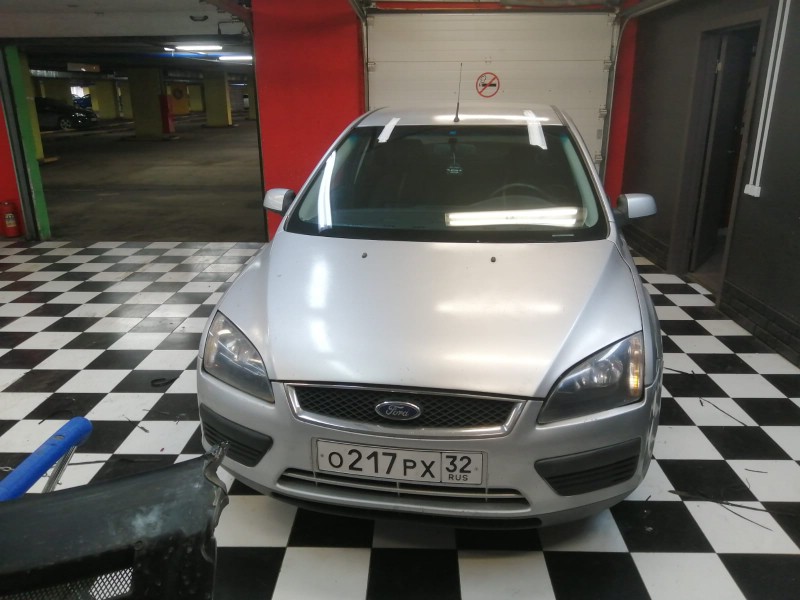 Замена лобового стекла Ford Focus 2