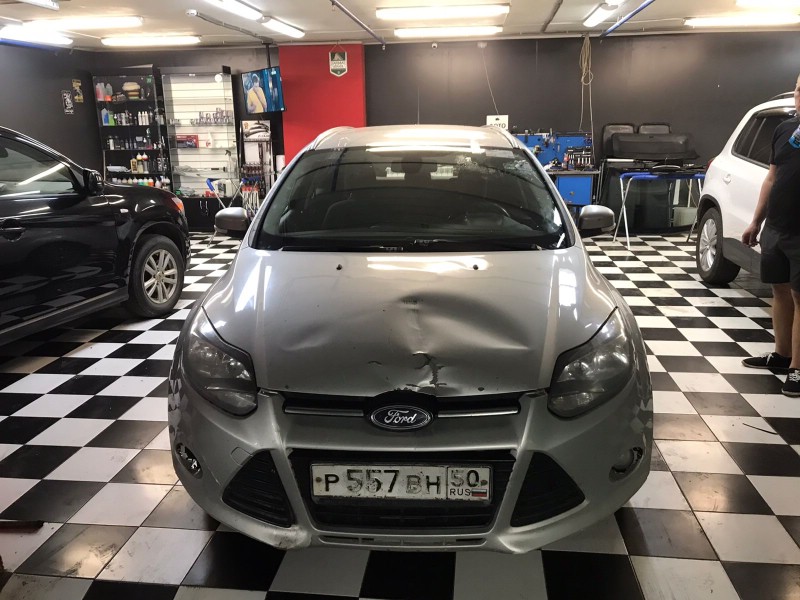 Замена лобового стекла Ford Focus 3