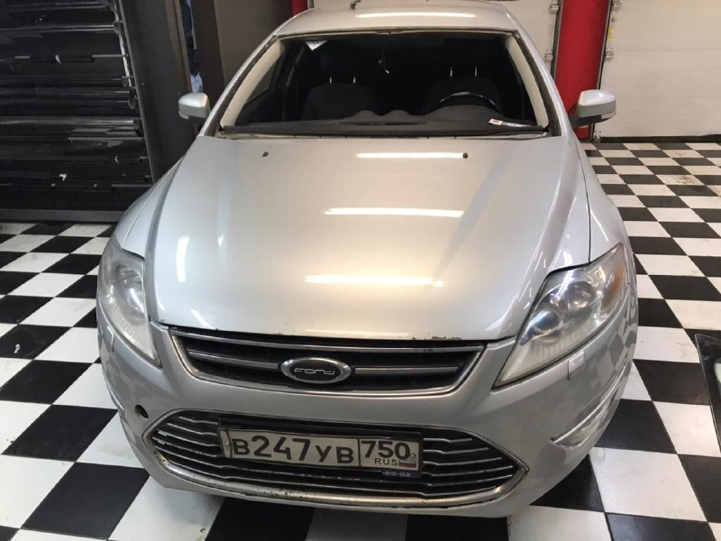 Замена лобового стекла Ford Mondeo