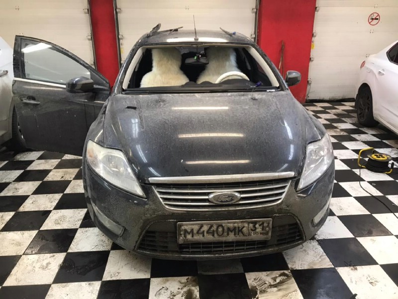 Замена лобового стекла Ford Mondeo