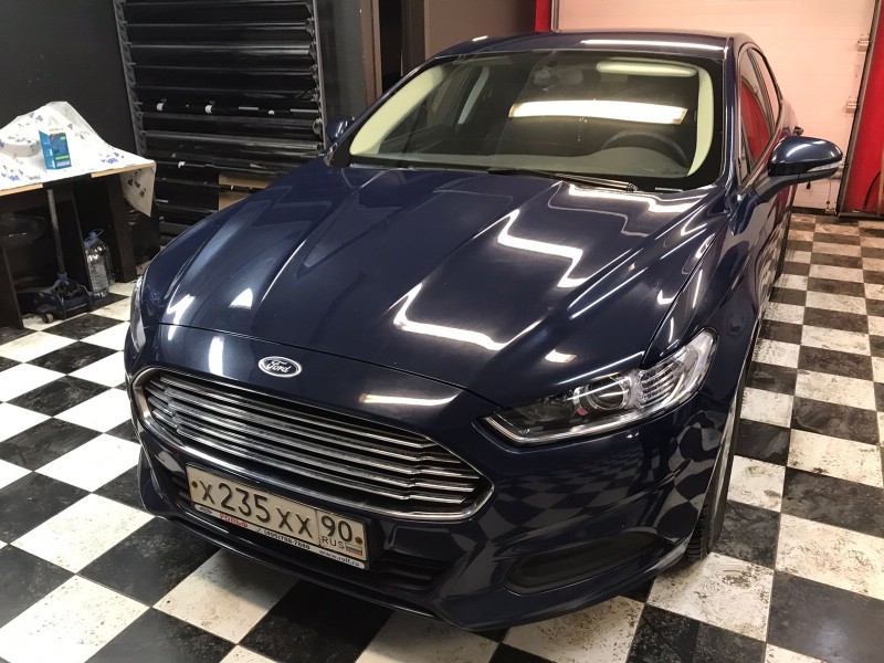 Замена лобового стекла Ford Mondeo
