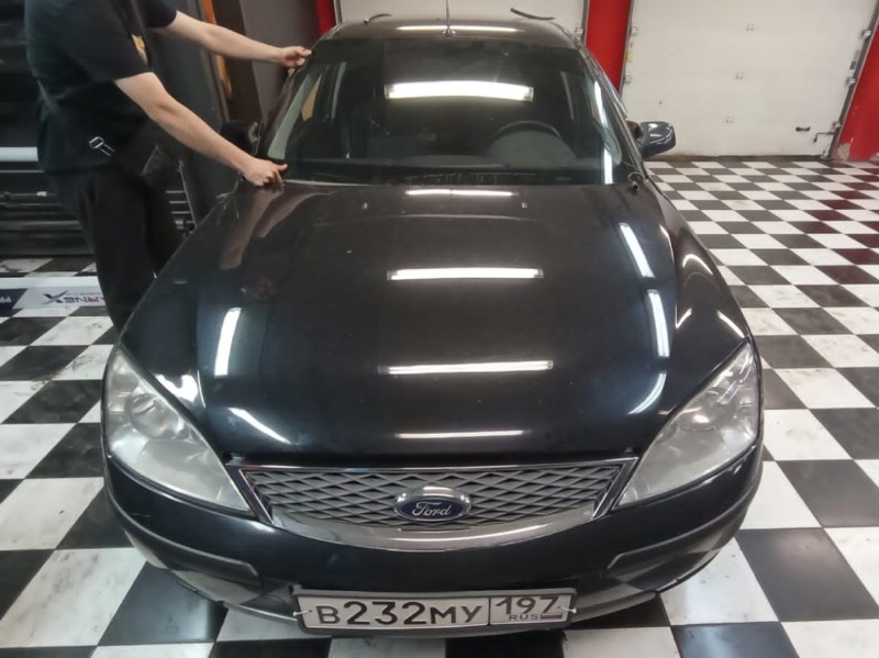 Замена лобового стекла Ford Mondeo