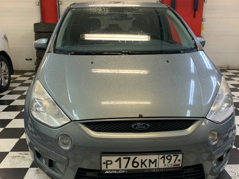 Замена лобового стекла Ford S-max
