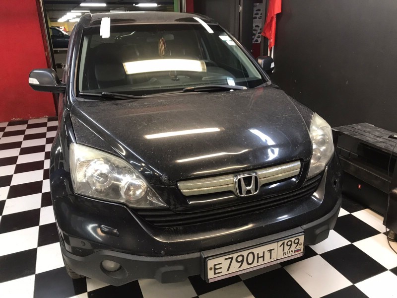 Замена лобового стекла Honda CR-V