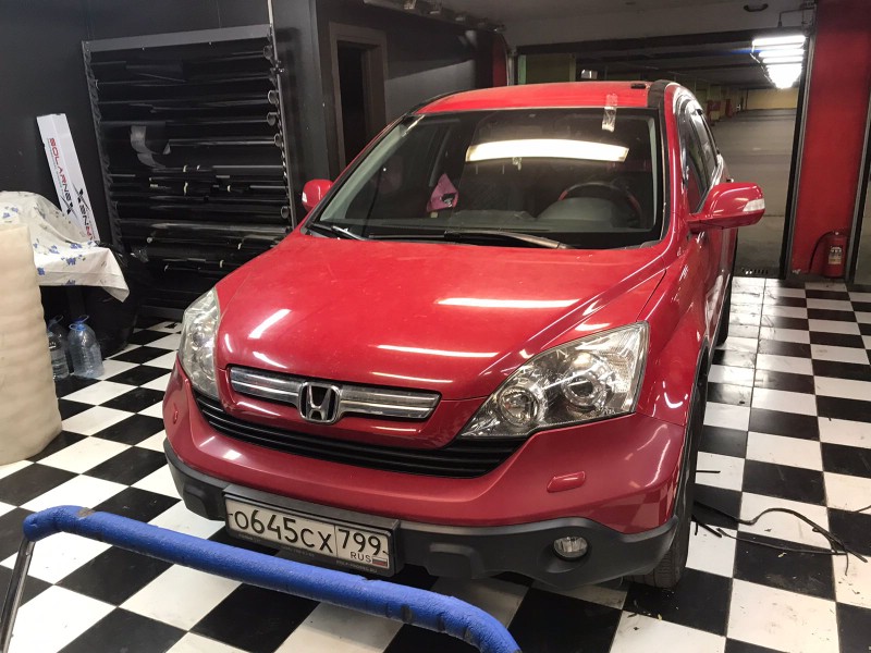 Замена лобового стекла Honda CR-V