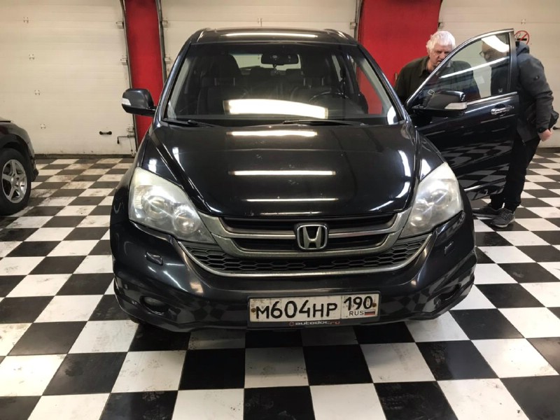 Замена лобового стекла Honda CR-V