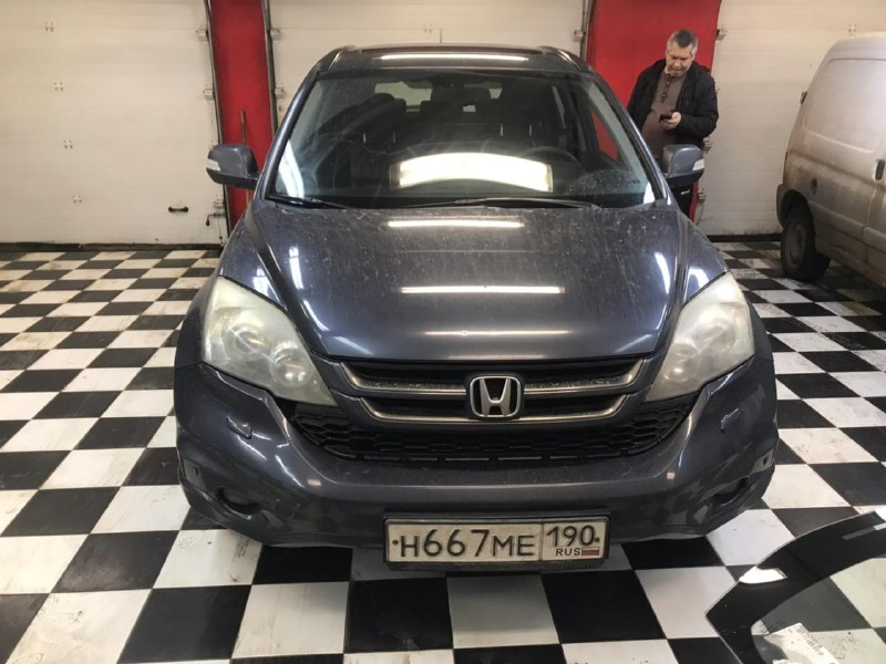 Замена лобового стекла Honda CR-V