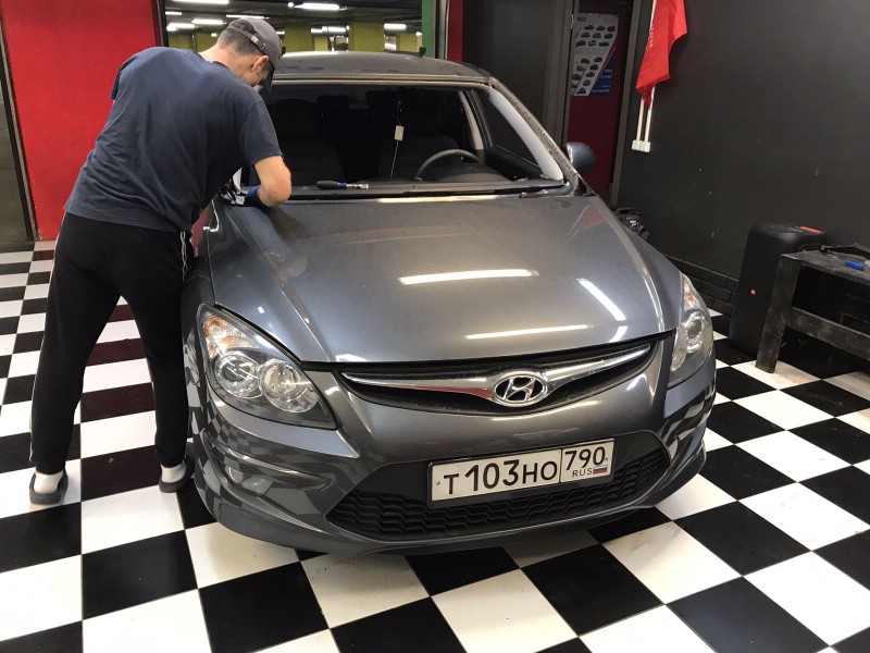 Замена лобового стекла Hyundai i30